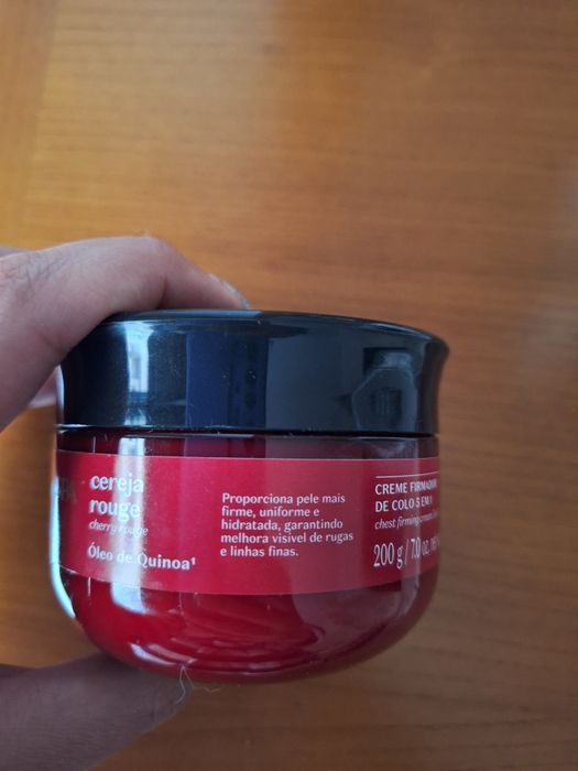 Creme Firmador de Colo 5em1 Cereja Rouge Nativa Spa Boticário 200g