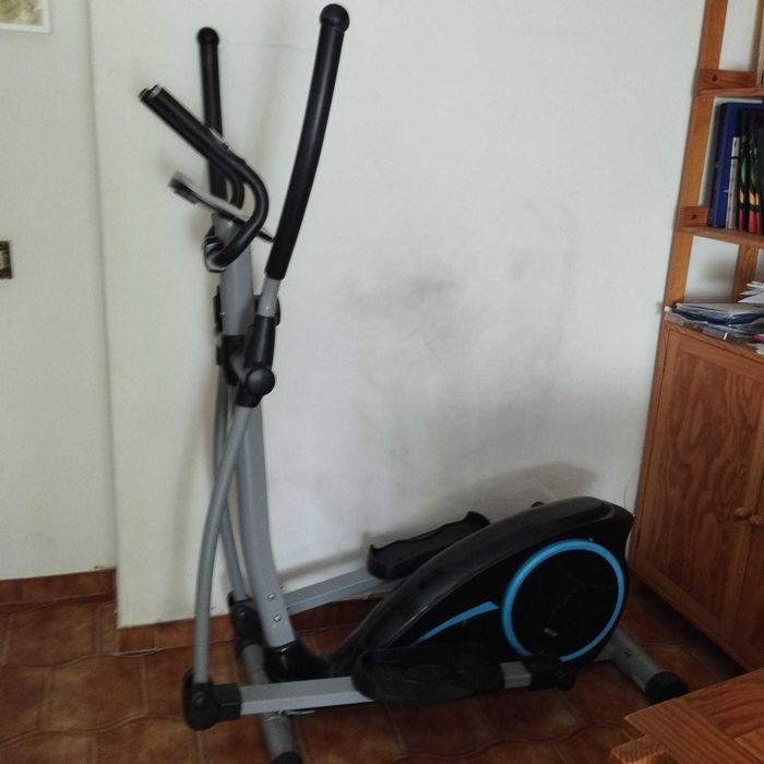 Bicicleta Elíptica DOONE (usada)