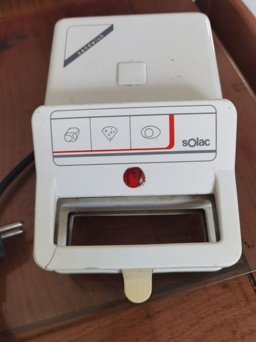 Sandwicheira em funcionamento