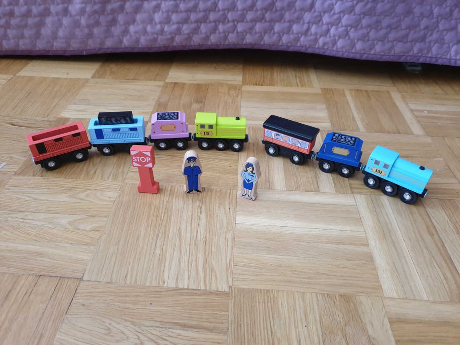 Drewniany Pociąg Magnetyczny Kolejka Elefun Wagoniki Figurki Magnes