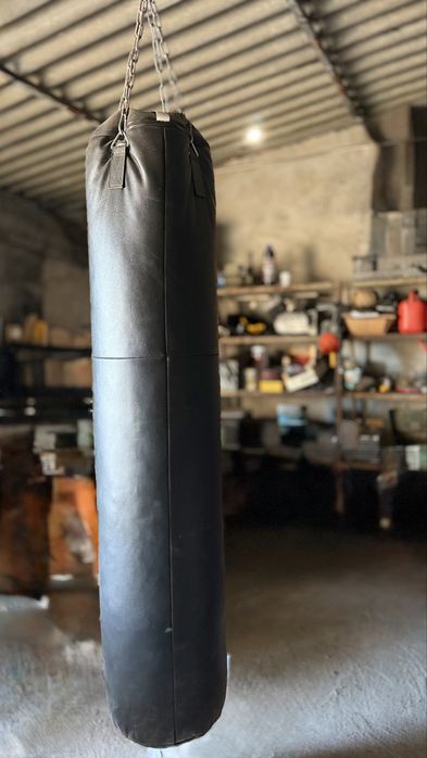 Saco de Boxe Leather Edition Pés/Punhos 50Kg 160cm + Luvas 10oz + Ligaduras