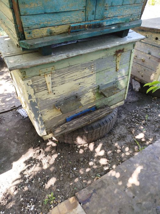 Продам улья лежаки.