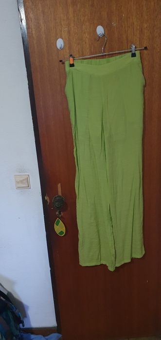 Conjunto calças e tope comprimidos