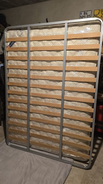 1 Cama Casal Alentejana Pintada à Mão