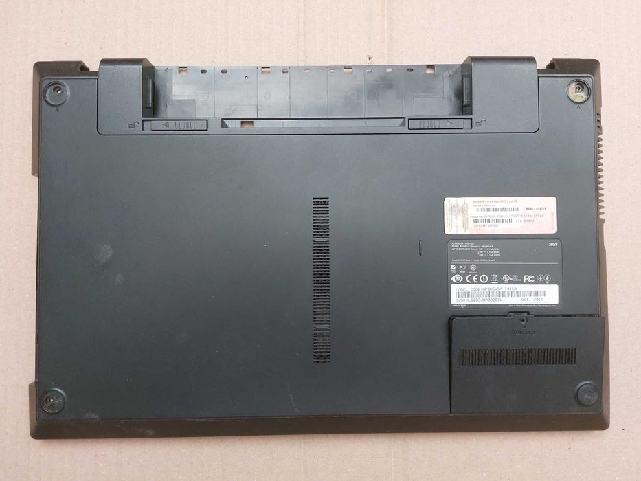 Професійна розбірка ноутбука Samsung NP305V5A