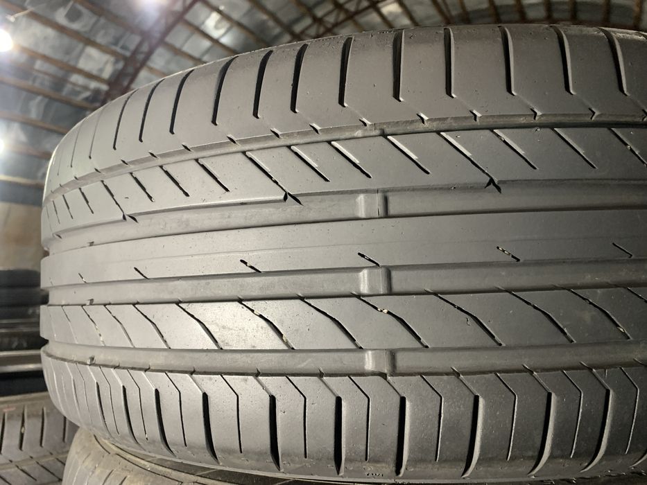 Шины б/у лето 235/45 19 Continental Sport 5