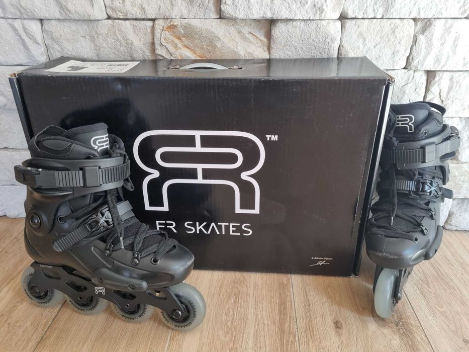 Regulowane rolki dla dzieci FR FR J Club - Czarne Freeskate 35-37