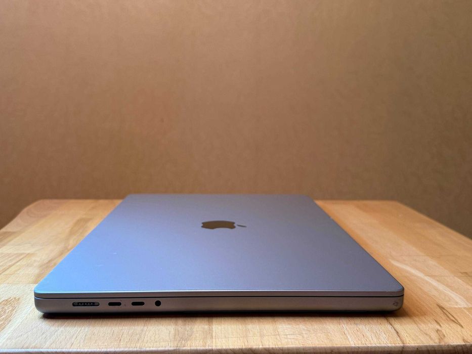 Macbook Pro 16 M1 PRO 32 512