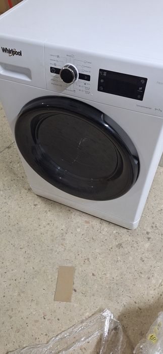 Прально-сушильна машина Whirlpool  9 кг - FWDG97168B EU