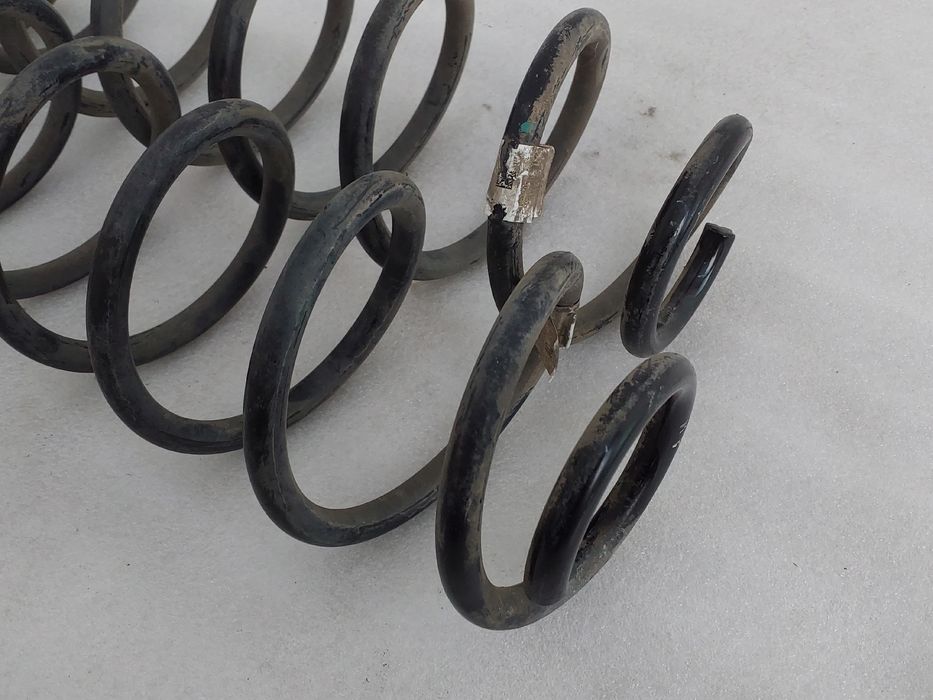 Conjunto molas trás VOLKSWAGEN Golf VII (5G1, BQ1, BE1, BE2)