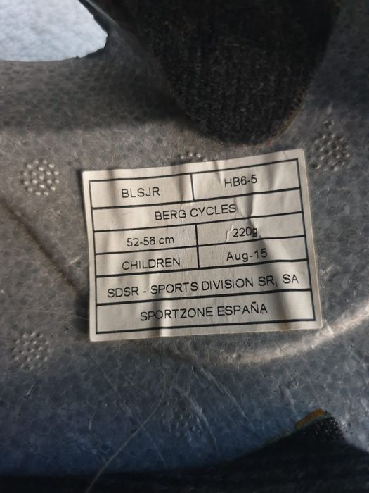 Capacete em bom estado para Skate Bicicleta etc