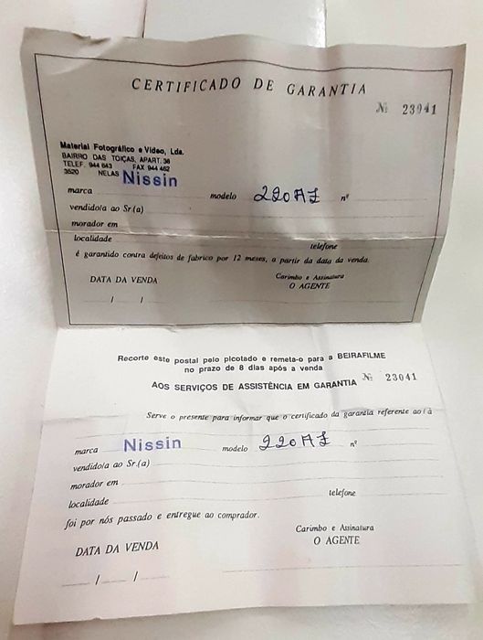 Flash eletrónico NISSIN 220 AZ