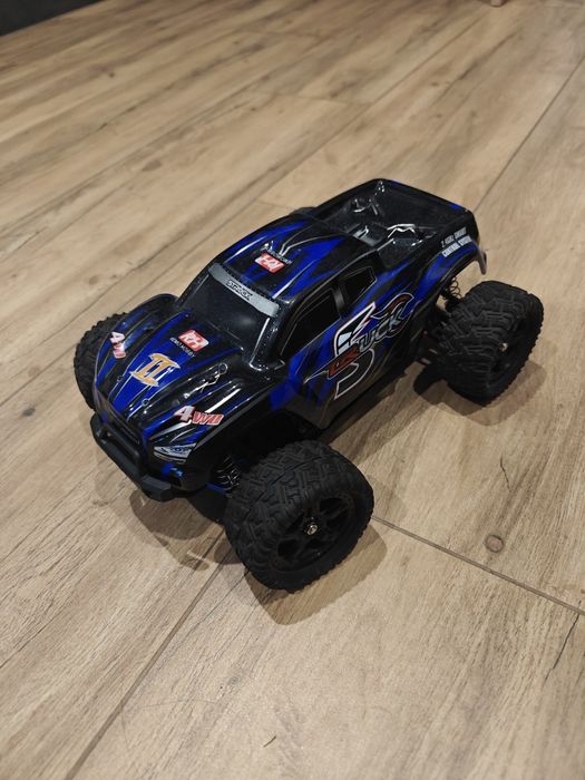 RemoHobby SMAX машинка на пульті