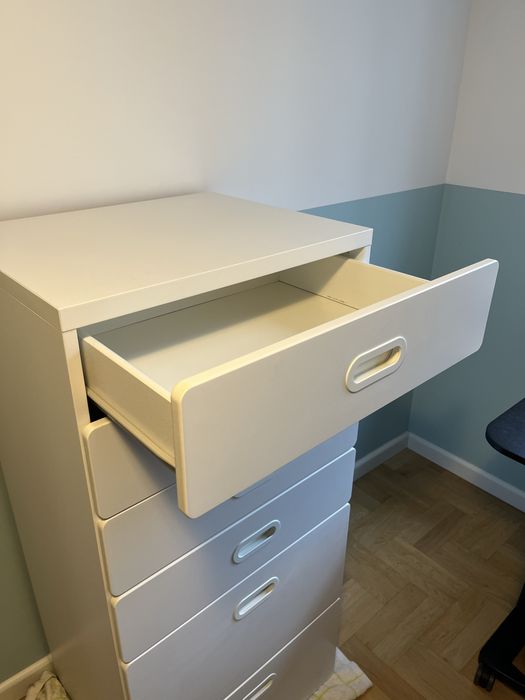 Komoda wysoka biala Ikea