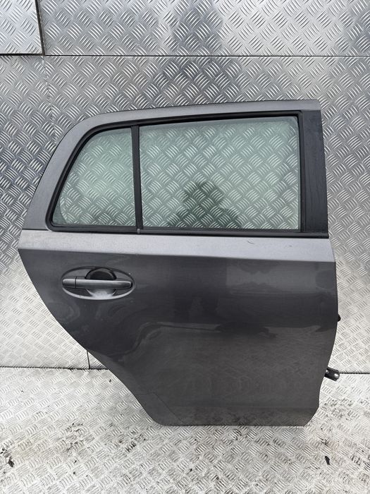 Drzwi prawy tył Toyota Urban Cruiser