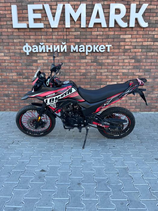 Мотоцикл Loncin LX200