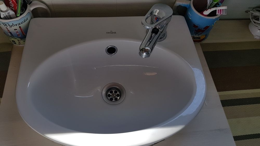 Umywalka cersanit 40x32 stan idealny
