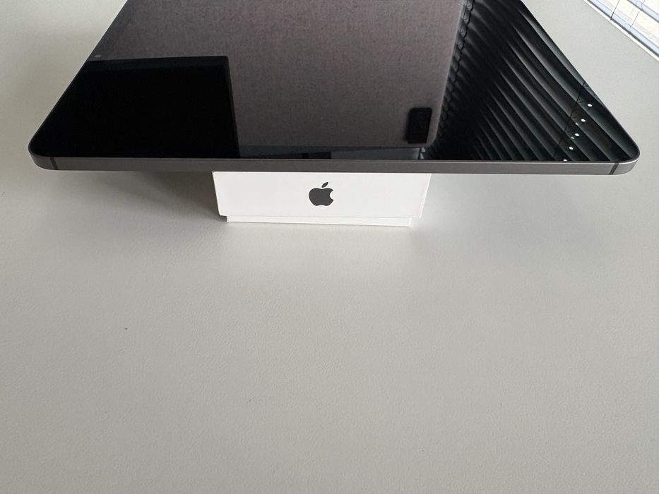 Apple iPad Air 5gen M1 64GB WiFi + Cellular A2589