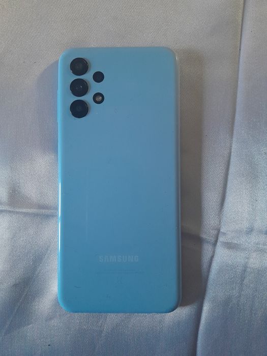 Vendo Samsung galaxy a13 de 128 GB como novo desbloqueado