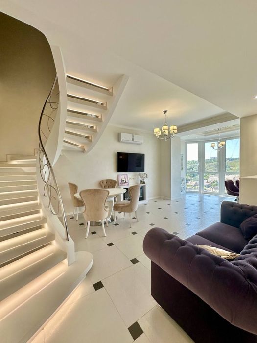 Продаж ЖК « Акварєль» , ЖМ Перемога