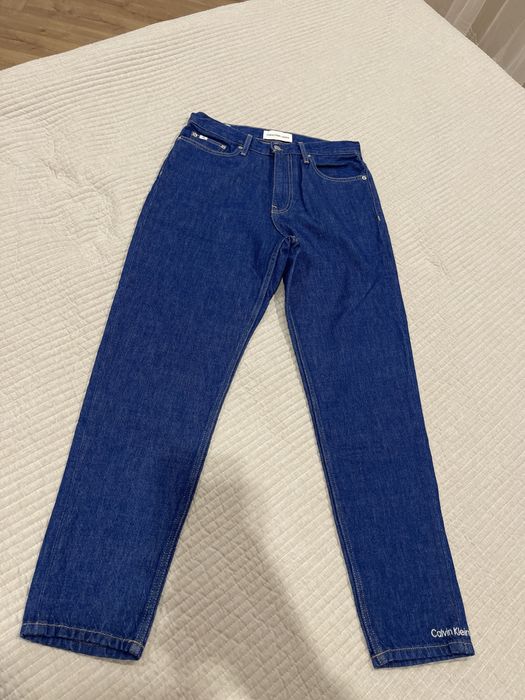 Джинси жіночі Armani, Levi’s