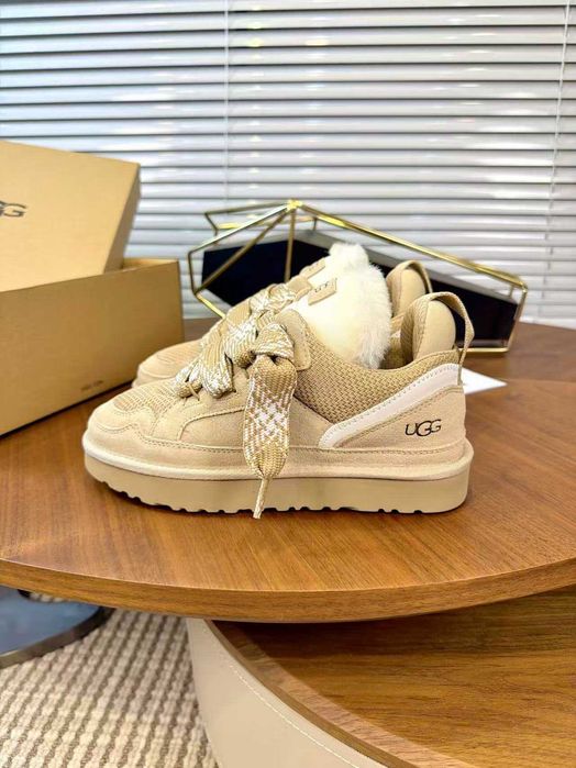 UGG Lowmel r. 41