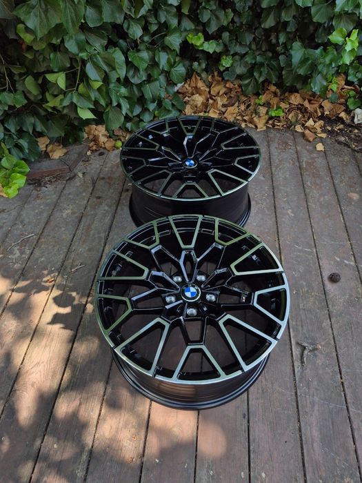 Диски на BMW R19 5x120 Різноширокі F30 F10 F01. Style 827М