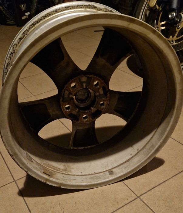 Oryginalne felgi aluminiowe Opel 17" cali 5x115 felgi ET 44 7J 70.2 mm