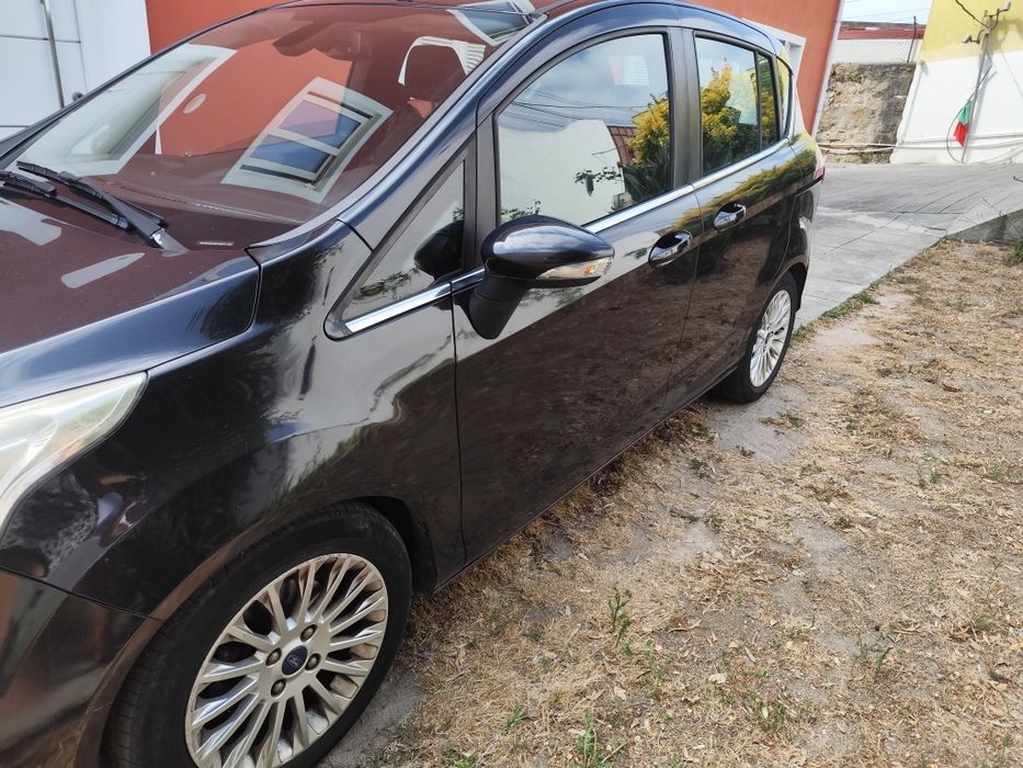 Ford B max 1.6 diesel portas trás correr
