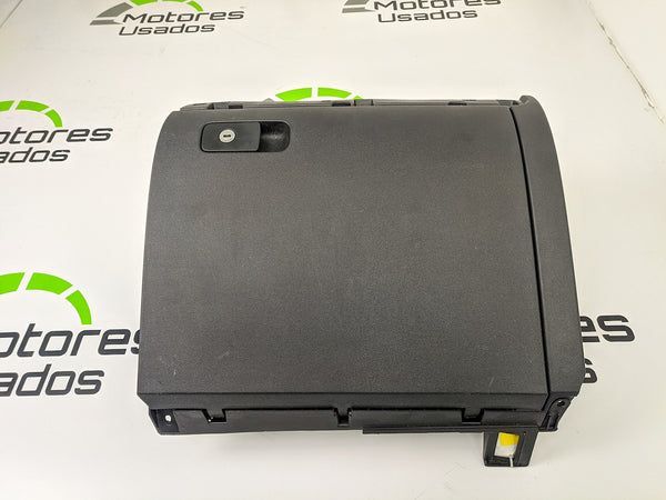 Porta-Luvas para Volkswagen Jetta IV 5C7857097