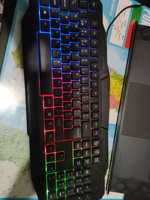 Teclado Gamer novo