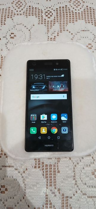Huawei P8 smartfon