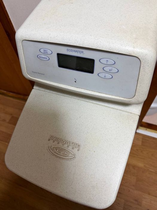 Помякшувач  води ecowater ems15CE самовіз в Одесі