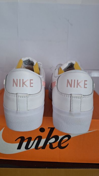 Buty nowe sportowe Nike Blazer Low Platform rozmiar 40