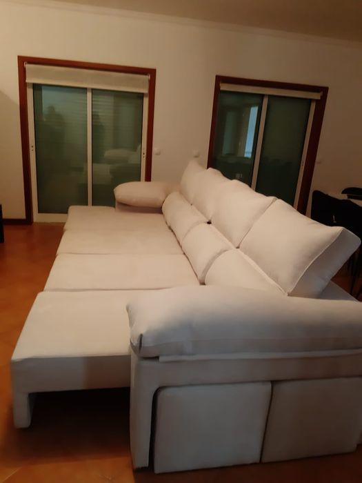 Sofá em L pele anti-gato