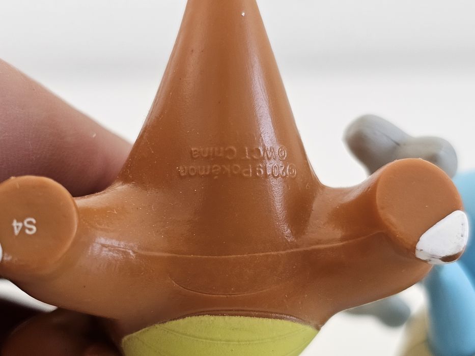 Pokemon figurki oryginalne 6 cm