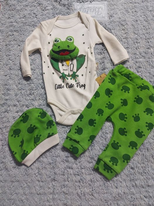 Komplet niemowlęcy 68 cm