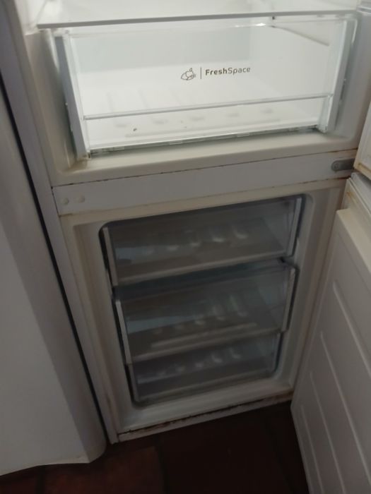 Frigorífico indesit