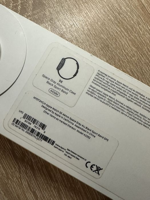 apple watch se 44mm