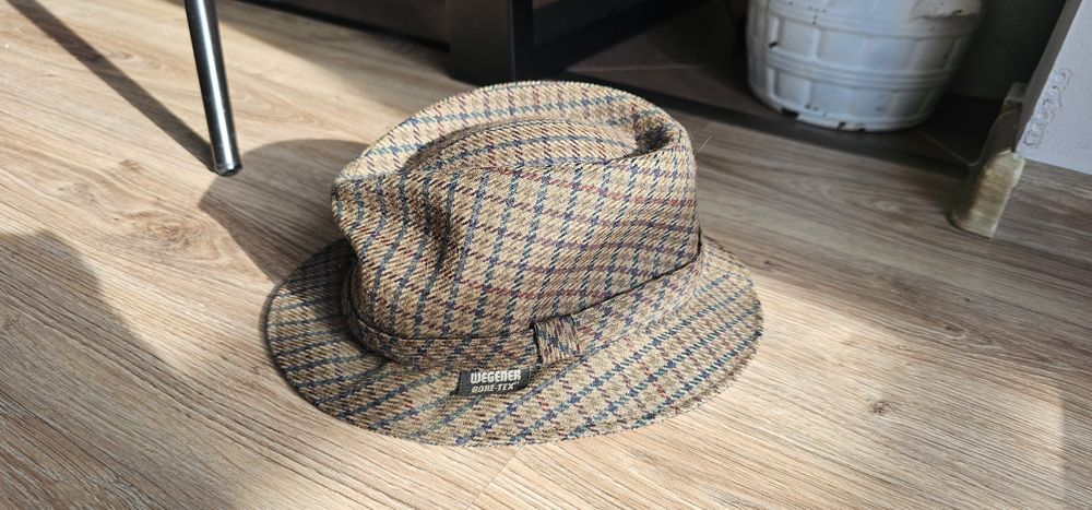 Wegener kapelusz męski wełniany z GORE-TEX rozmiar 57cm używany