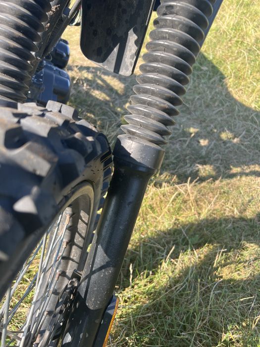 Продам мотоцикл лонкін прус 200