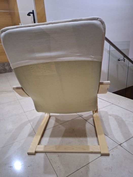 Cadeira ikeia beje