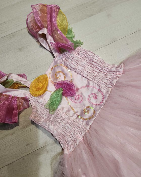 strój wiosna wiosny motyl motylek motyla kwiaty nr 1909