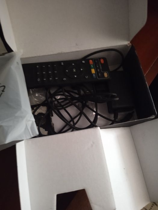 Продам Андроид приставку X96.