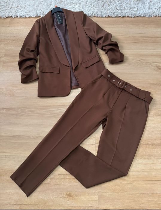 Garnitury damskie s-2xl