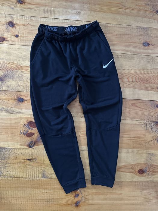 Спортивні штани  Nike , розмір S-M