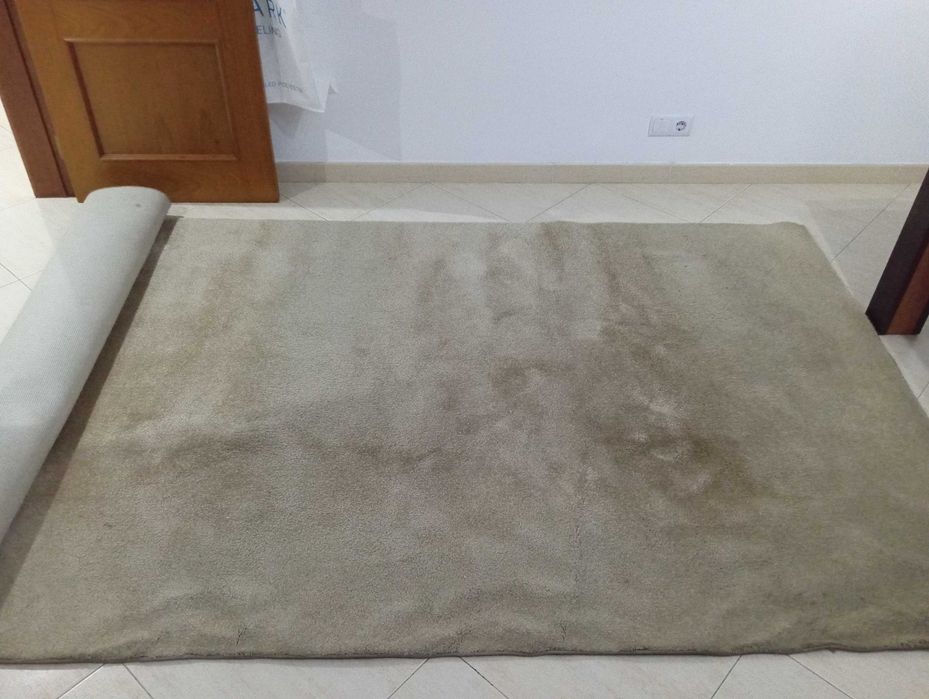 2 Tapetes Bege/Pérola para Sala ou Quarto  1,64cm x 3,15