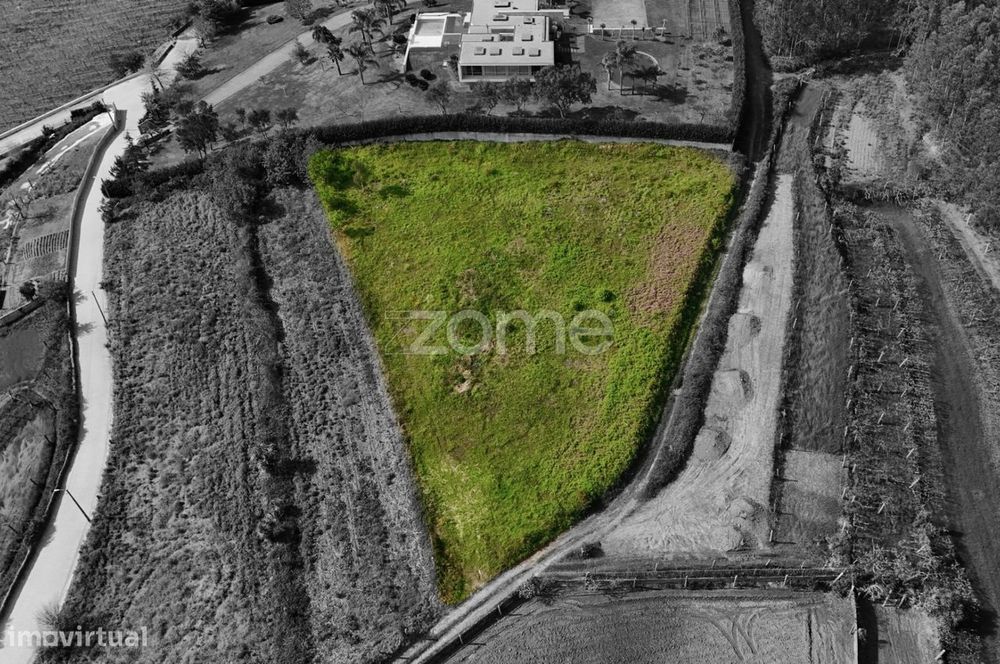 Terreno com 3800m² — Ribeirão, Braga