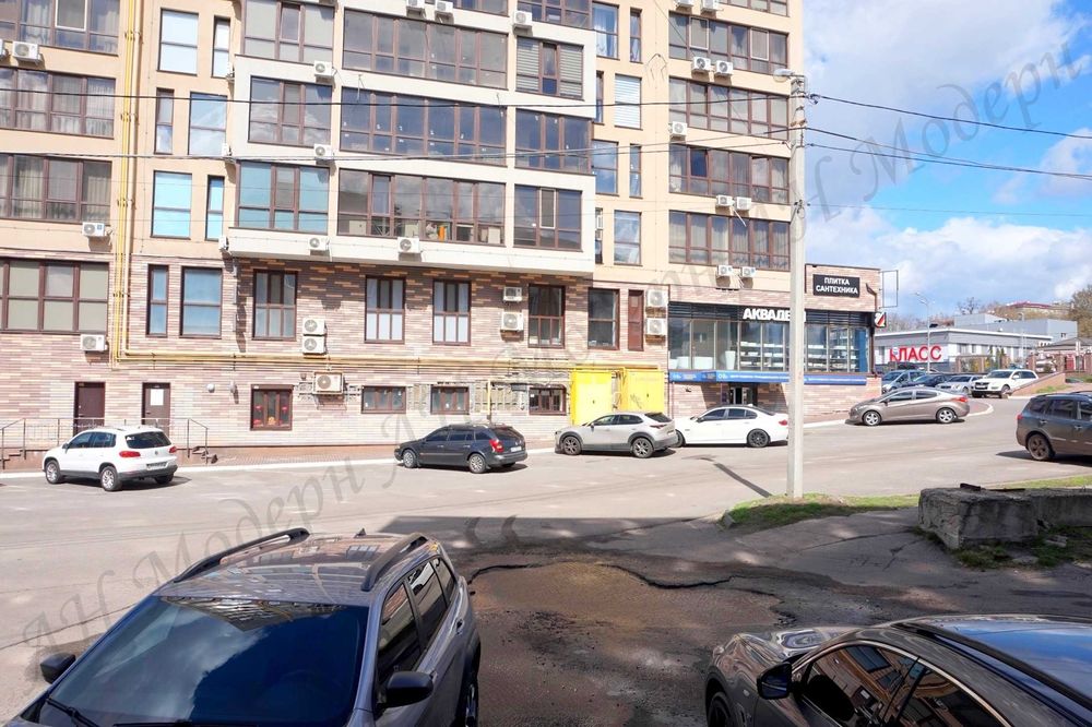 Магазин недалеко від Класу на Клочківській оренда Харків