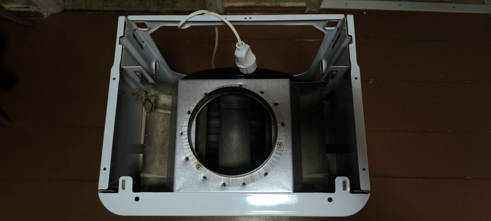 Газовый котел Demrad Adonis B-24 (двухконтурный, 24 кВт)
Demrad — Турц